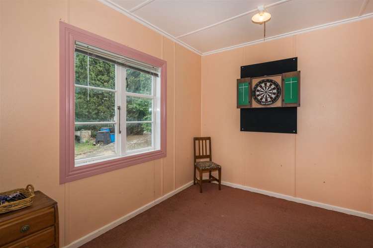 46 Caseys Road Seddon_12