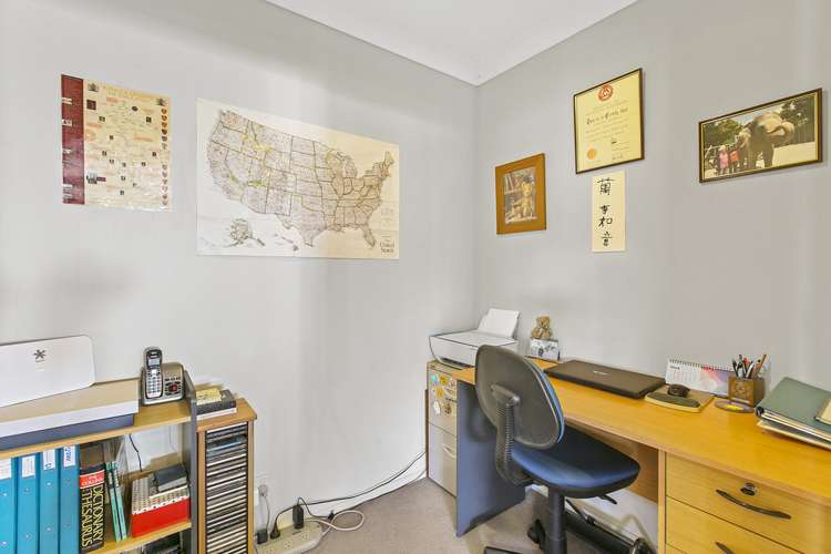 6 Crows Road Swanson_16