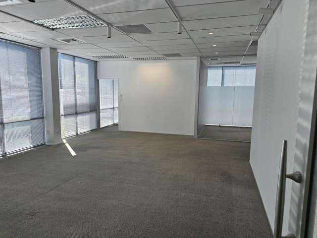 Unit 5/35 Apollo Drive Rosedale_2