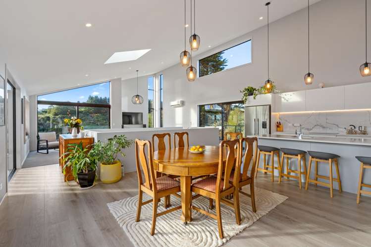 100 Mission Cove Company Bay_5