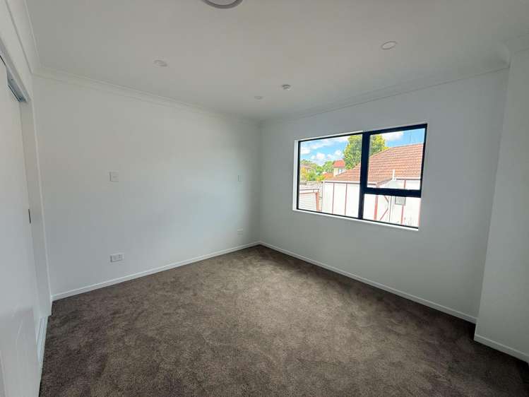 1a Harry Human Heights St Johns_8