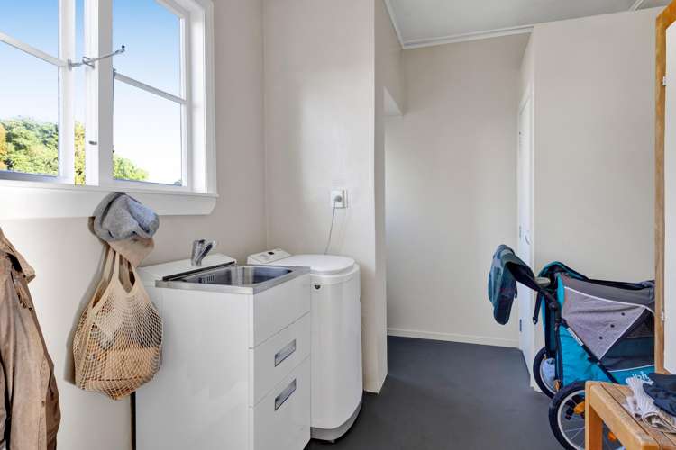 62 Gisborne Terrace Opunake_20