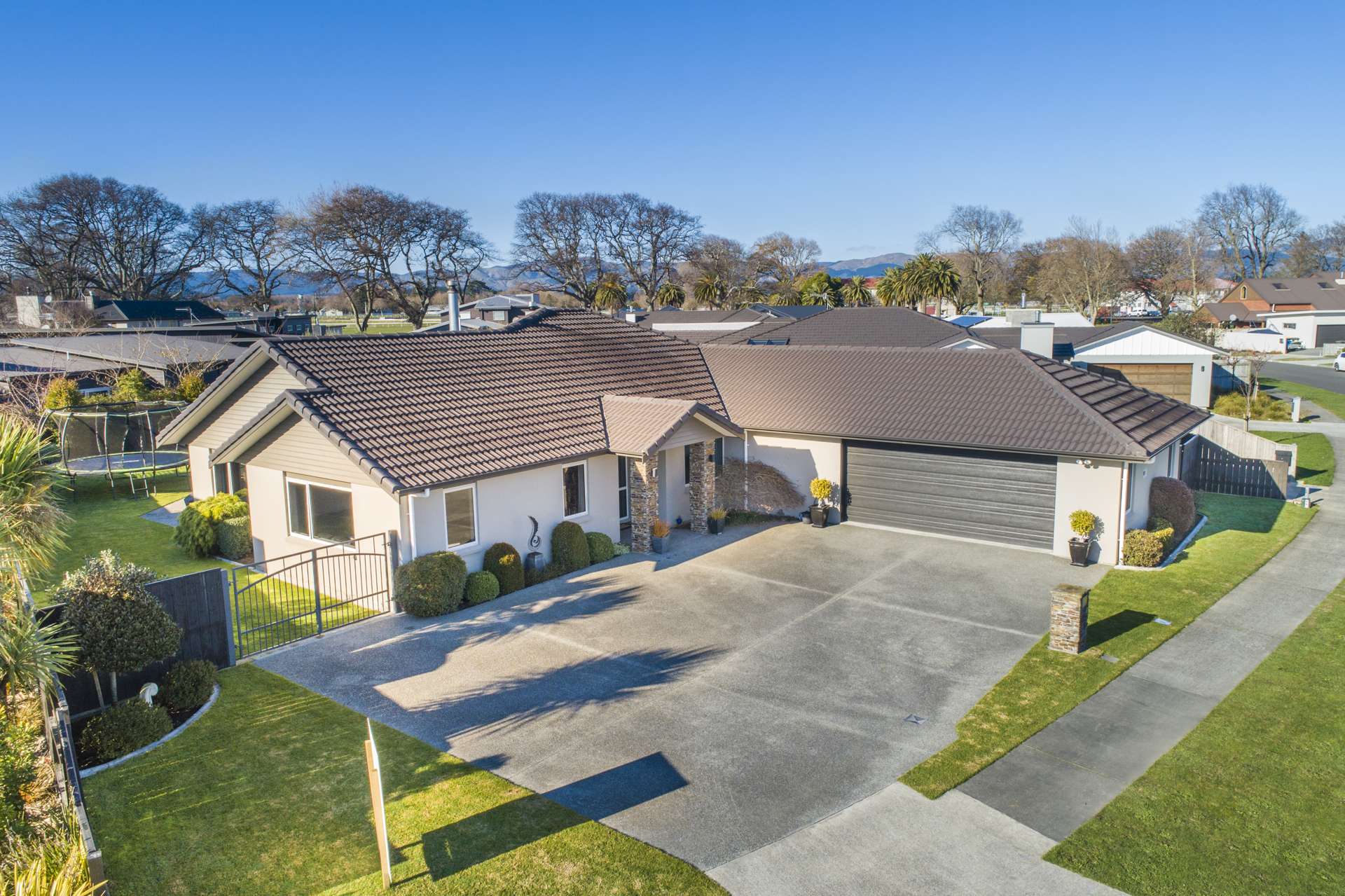 10 Doncaster Court Awapuni_0