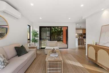 33B Renata Crescent_4