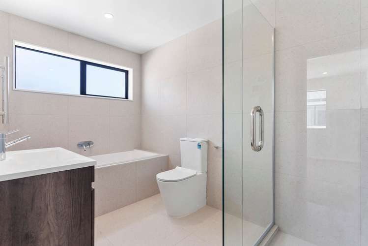 101A Beach Road Te Atatu Peninsula_12