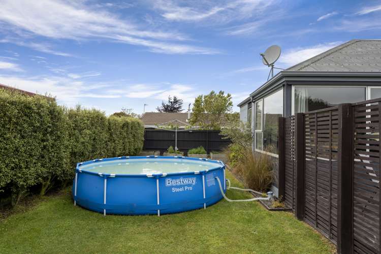 2/14 Kinross Street Hei Hei_16