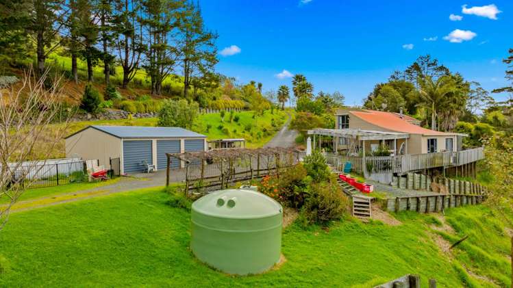 340 Whitford Road Whitford_7