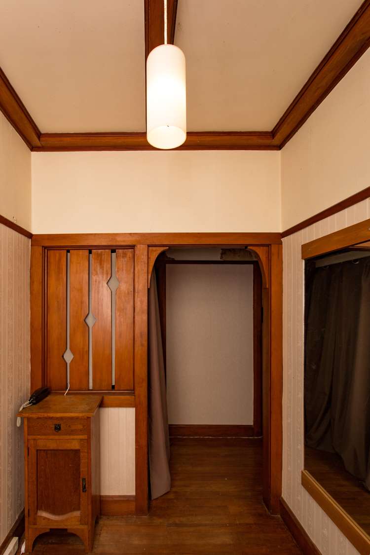 584 No 3 Line Okoia_15