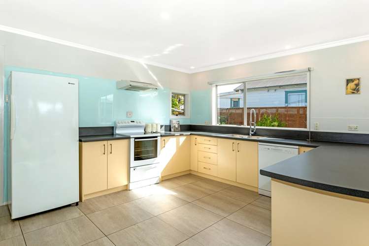 297 Kahutia Street Gisborne_3