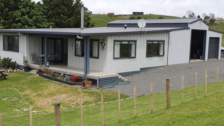 4 Kendall Road Maungakaramea_0