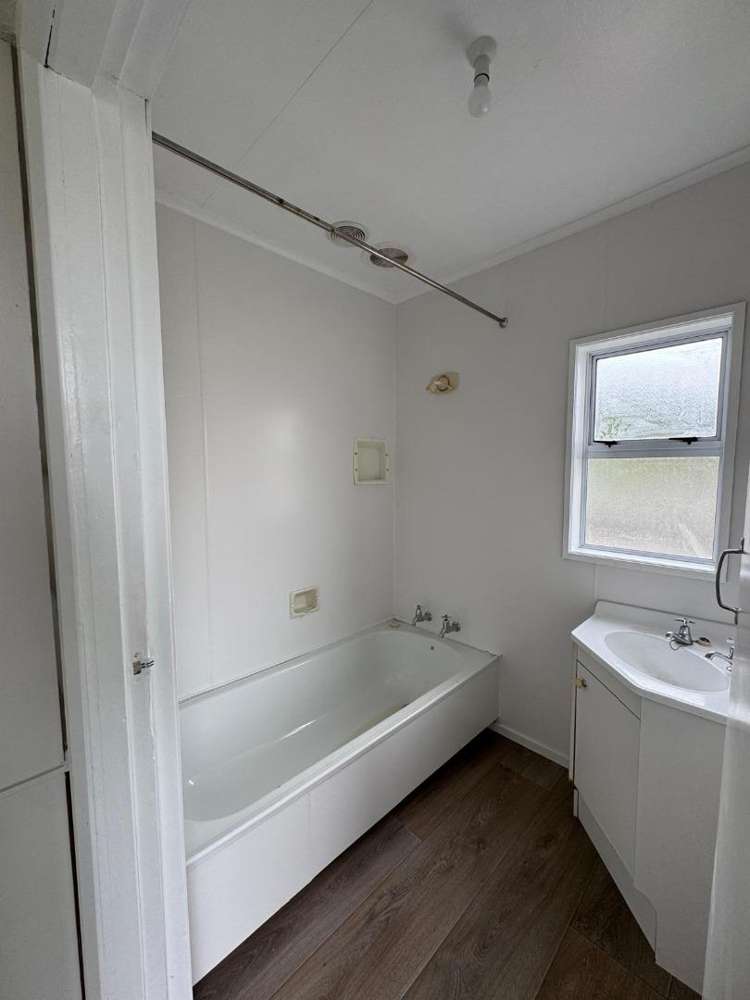 54 Moa Street 10993_8