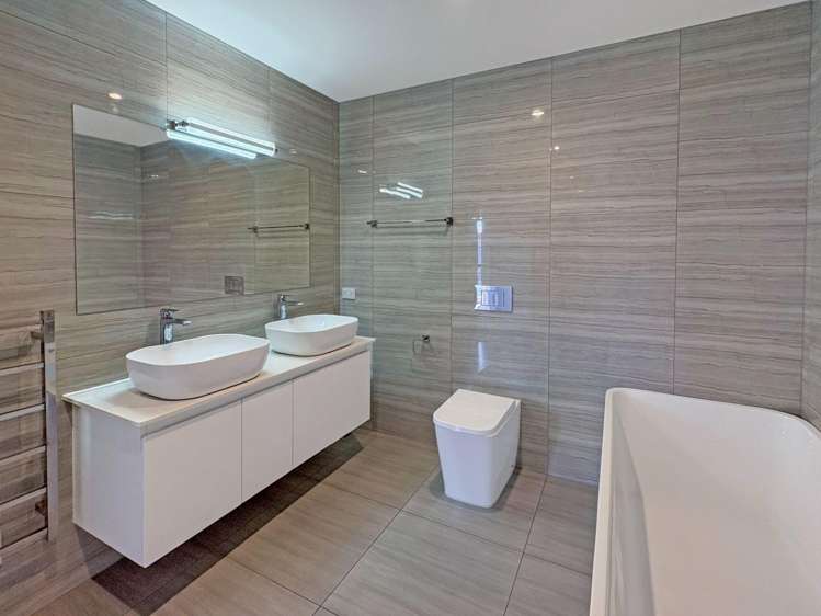 32a Hewitts Rd Merivale_17