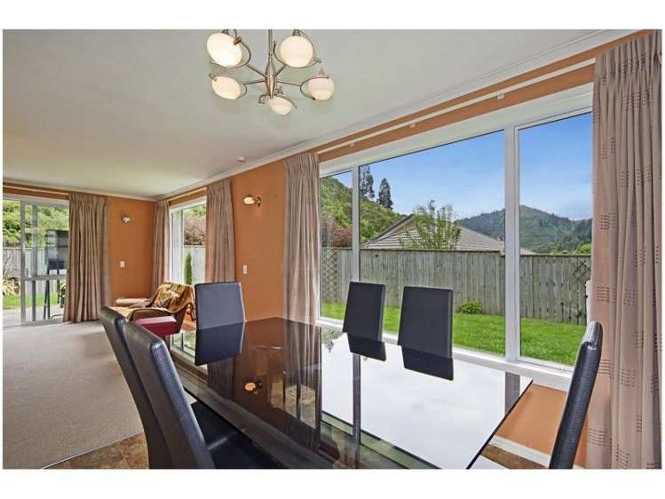 6 Olivine Terrace The Brook_7