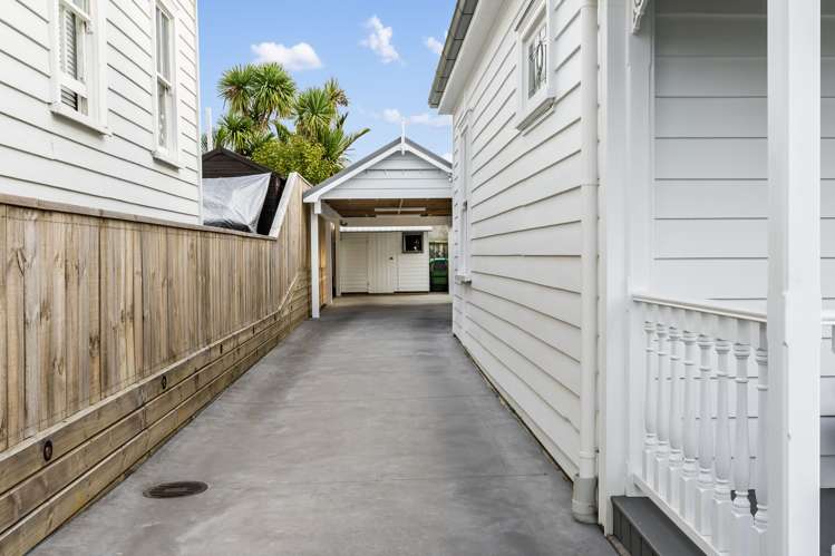 10 Buchanan Street Kingsland_22