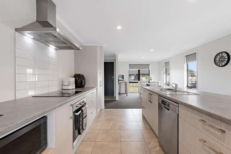 27 Parkside Mews Papamoa_4