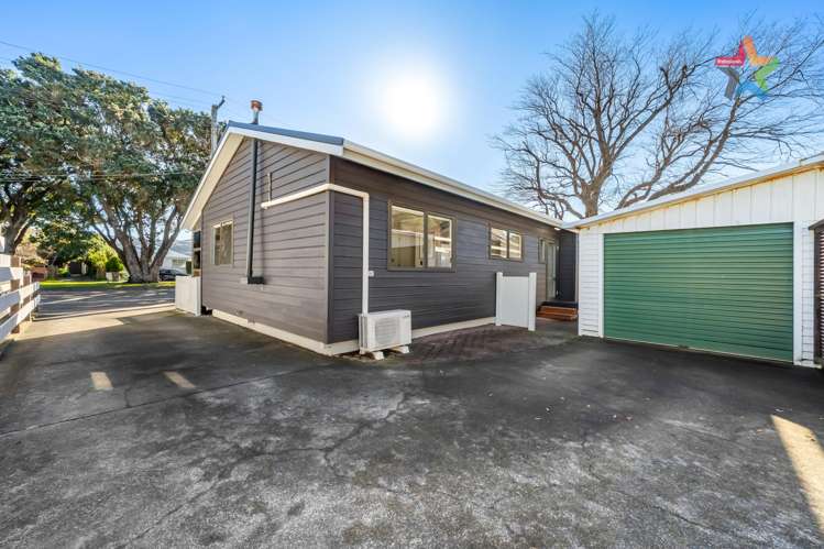 32A Tennyson Street Petone_16
