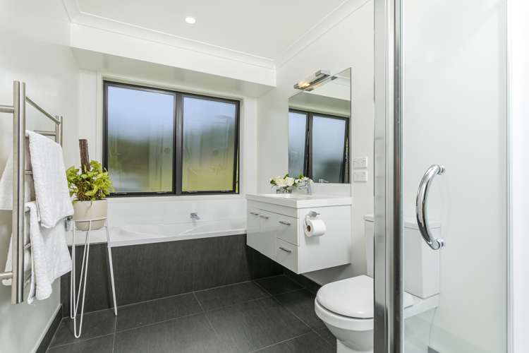 17 Wautaiti Drive Riverhead_15