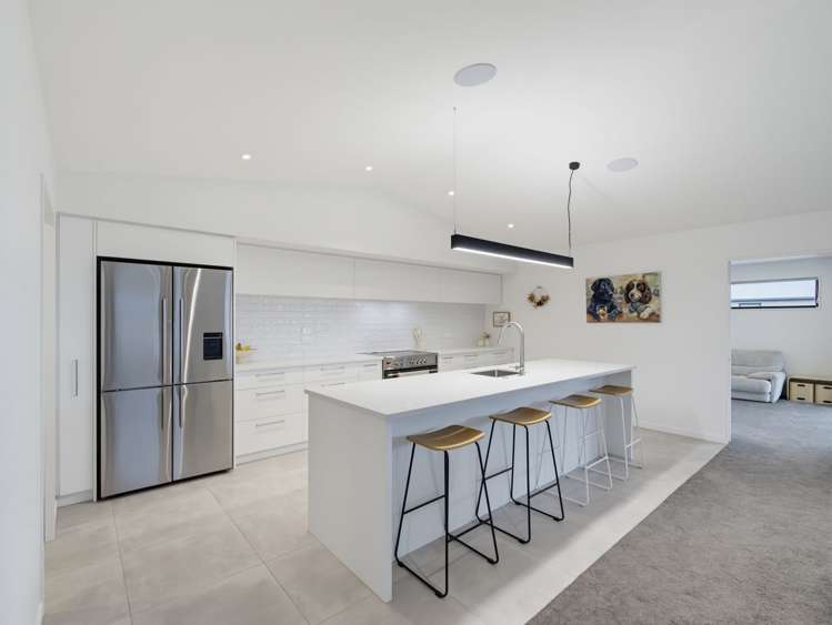 10 Appaloosa Way_2