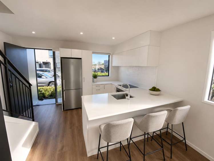 44 Kotuitui Street Manukau City_1