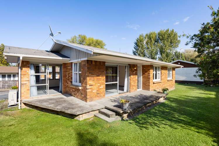 36 Frederick Drive Dinsdale_0