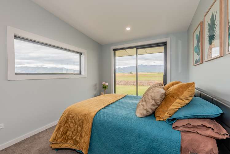 213 Golden Road Alexandra_8