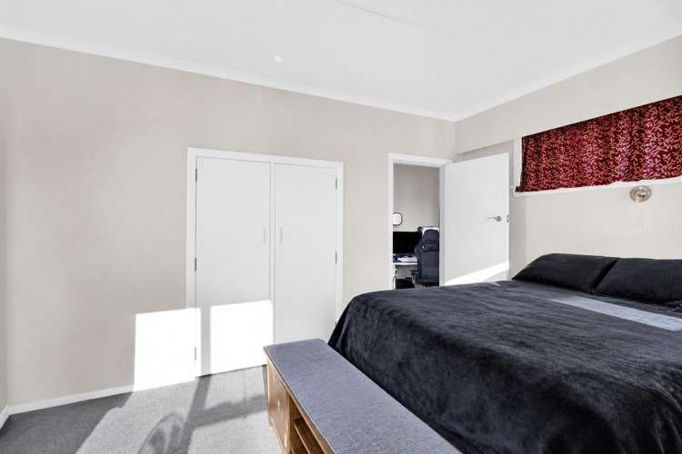 61 Collins Street Hawera_8