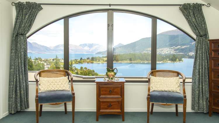 8 Garland Terrace Kelvin Heights_17