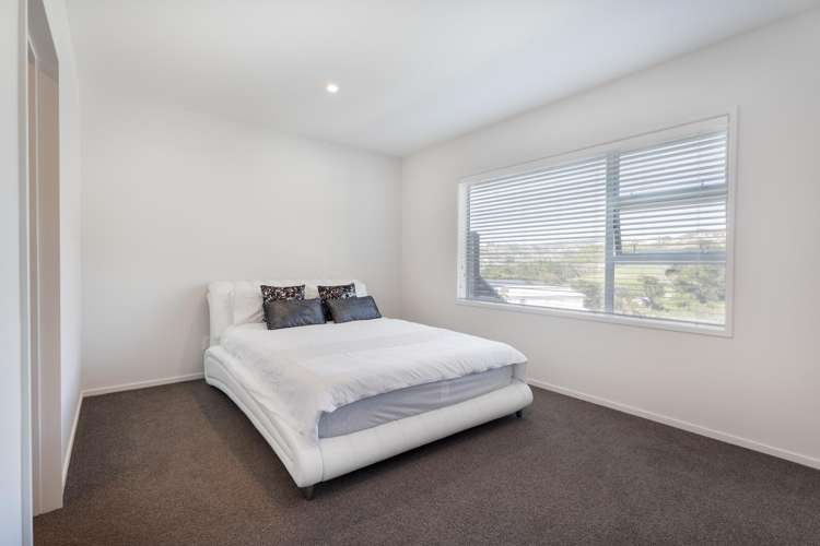 10 Crompton Avenue Churton Park_13