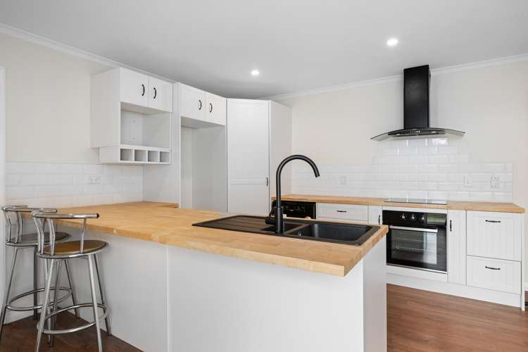 16 Agincourt Street Renwick_2