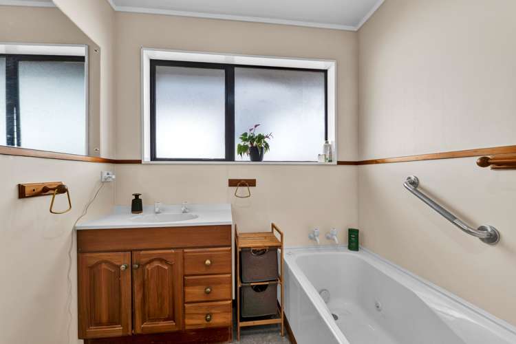 60 Disraeli Street Hawera_21