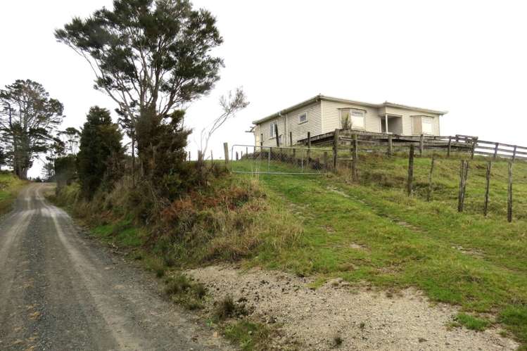 62 Taylor Road Paparoa_2