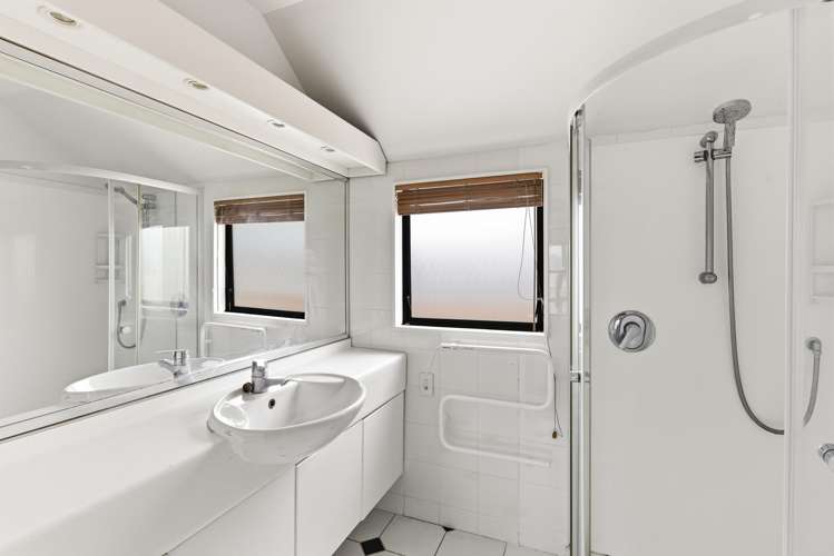 3B/25 Maclean Street Paraparaumu Beach_13