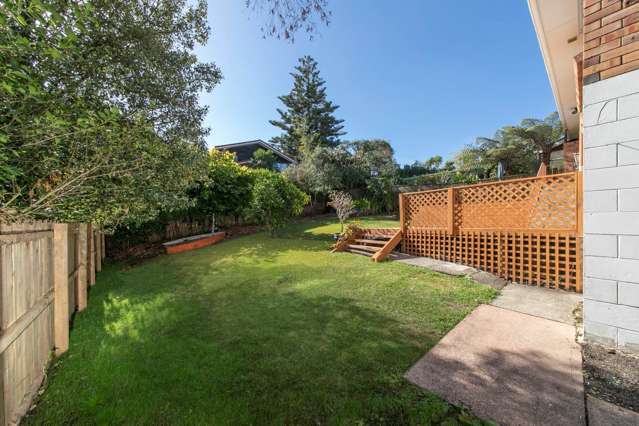 1/5 Havelle Avenue Titirangi_3