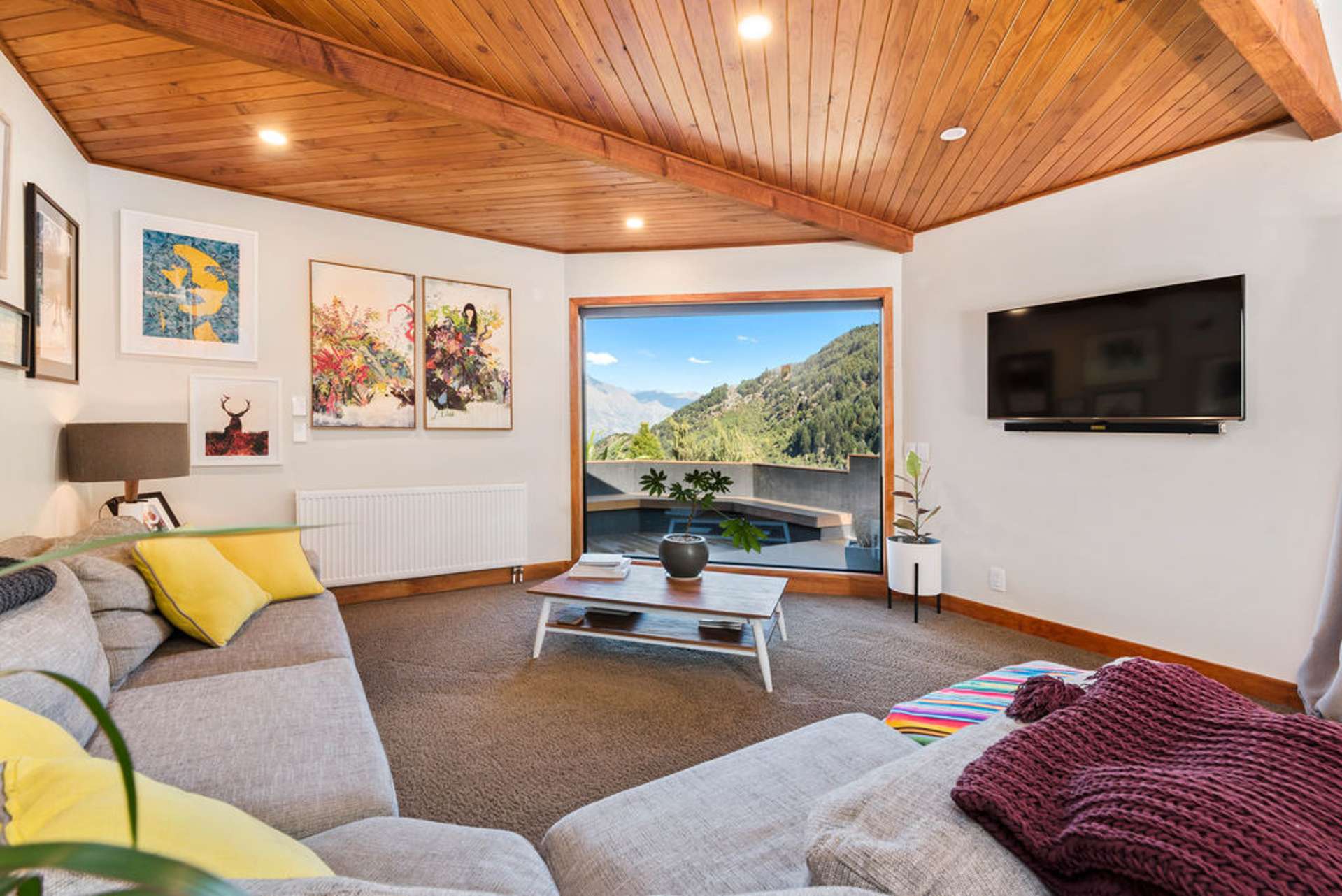 11b Mackinnon Terrace Fernhill/Sunshine Bay_0