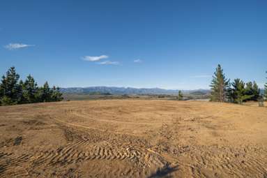 640 Northbank Road_2