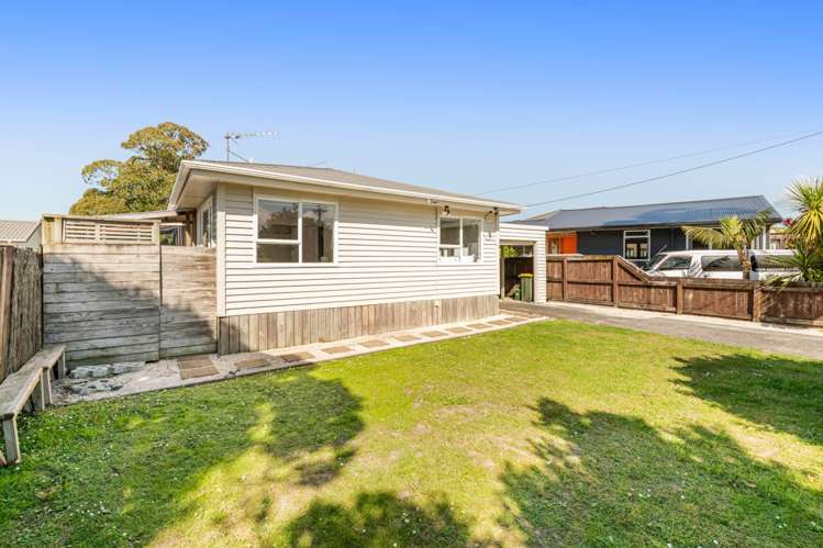 55 Hatton Road Orewa_23