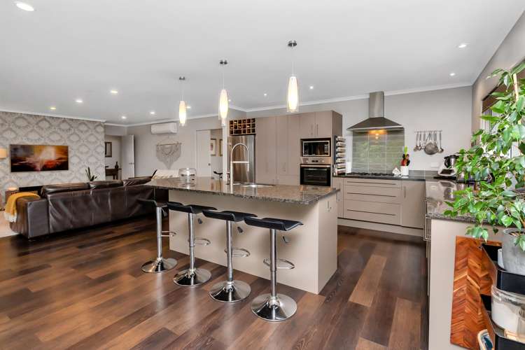 77 Te Kowhai Drive Maungatapere_7