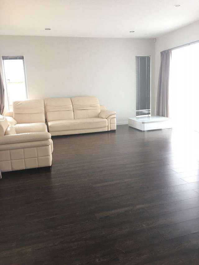 33 Fennell Crescent Silverdale_2