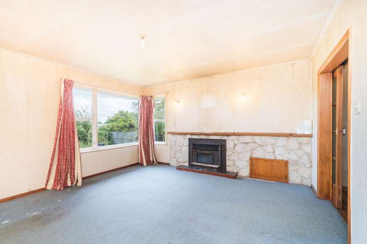 10 Somerset Crescent Highbury_2