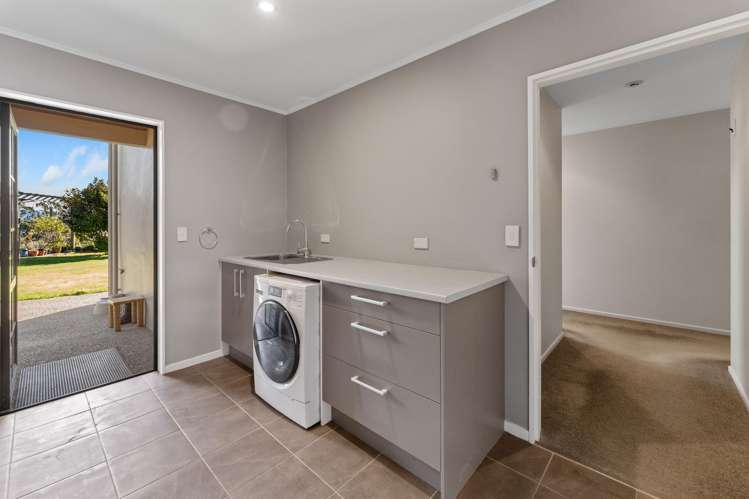 165 Totara View Road Wakefield_21