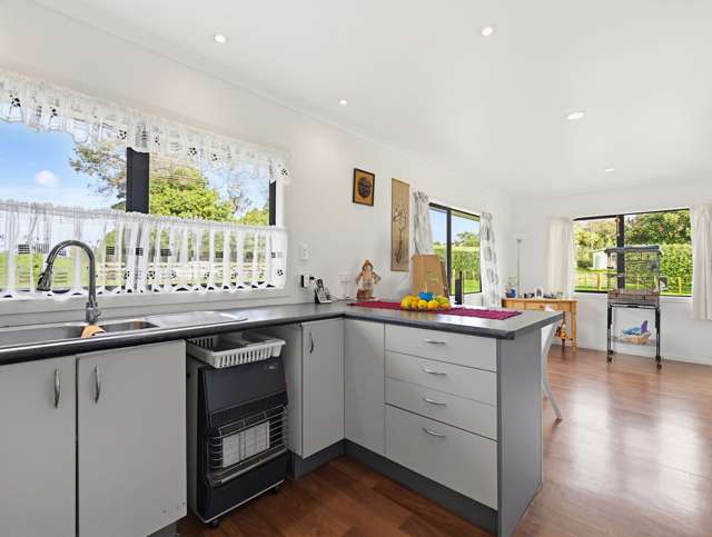 2149 Awhitu Rd Waiuku_3