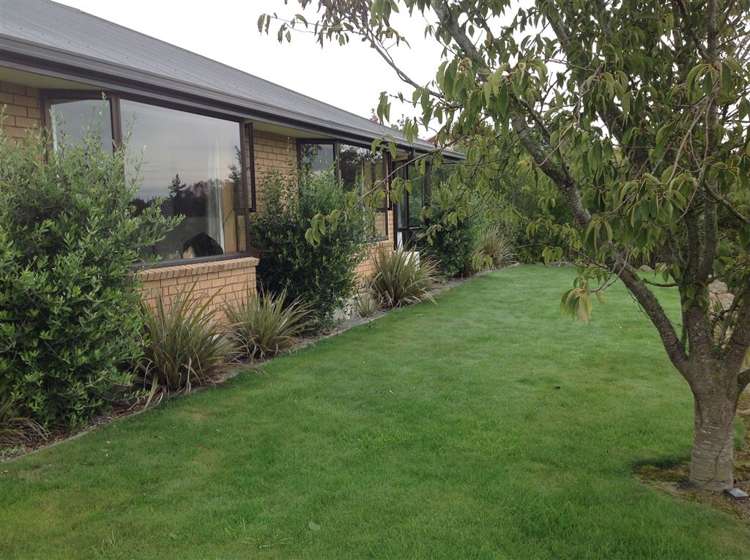 Fairview Road Fairview_22