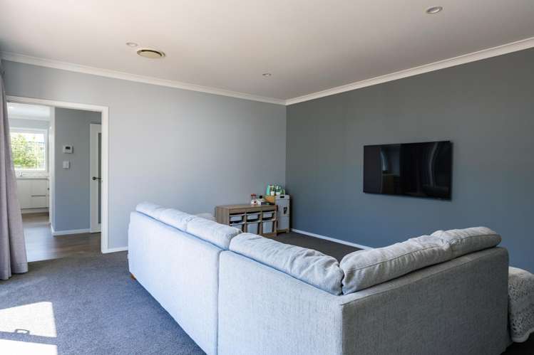 33 Blackmore Place Springlands_19