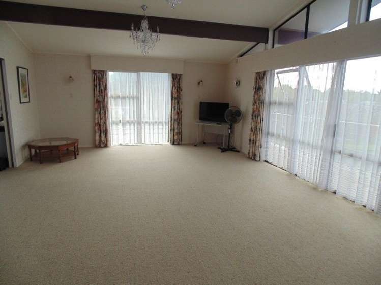 17 Lane Place Awapuni_12