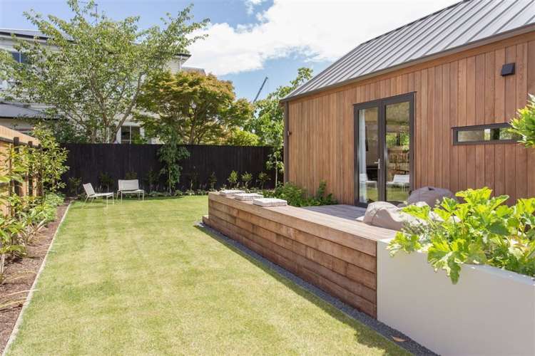 26 Holmwood Road Merivale_13