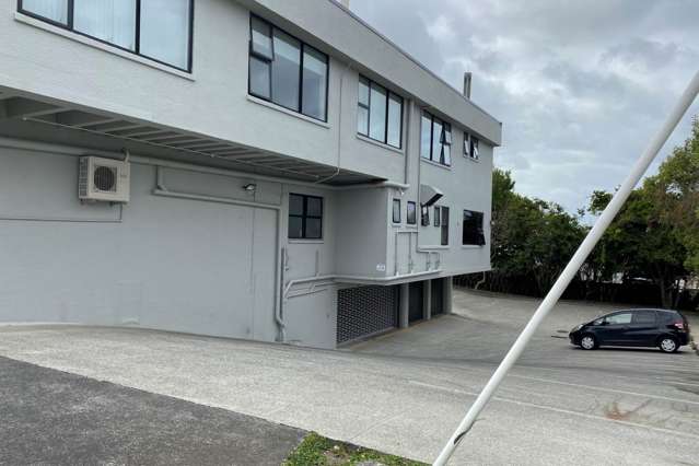 3/202 Great North Road Glendene_1