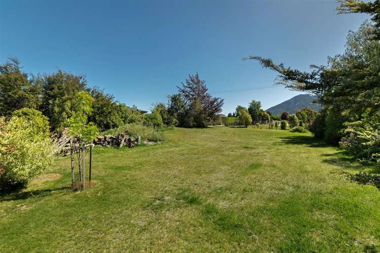 162 Capell Avenue Lake Hawea_1