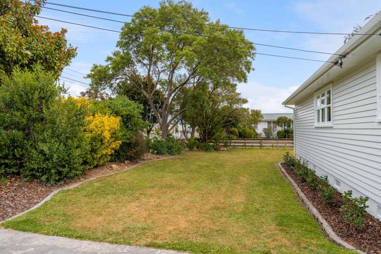 35 Richmond Road Carterton_24