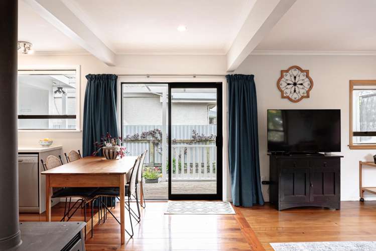 207 Leo Street Akina_5