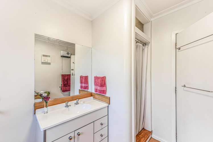 2/3A Suter Street Stoke_8